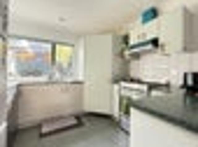 Milford, 3 bedrooms, $820 pw