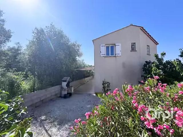 Milhaud 30540 Achat / Vente maison 4 pièces t4 jardin terrasse