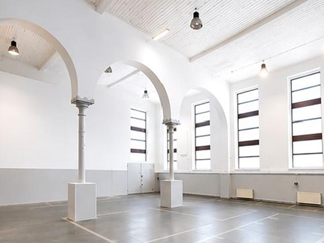 Milionowa 27 1 200 m², Łódź