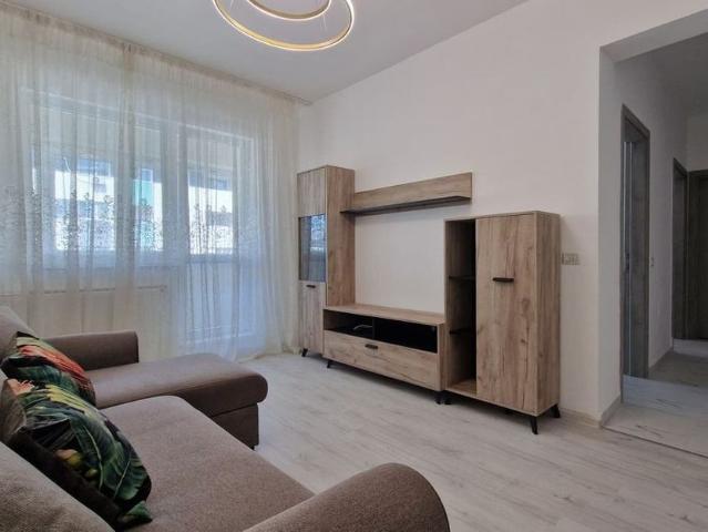 Militari Residence 2 camere, decomandat, mobilat si uti.