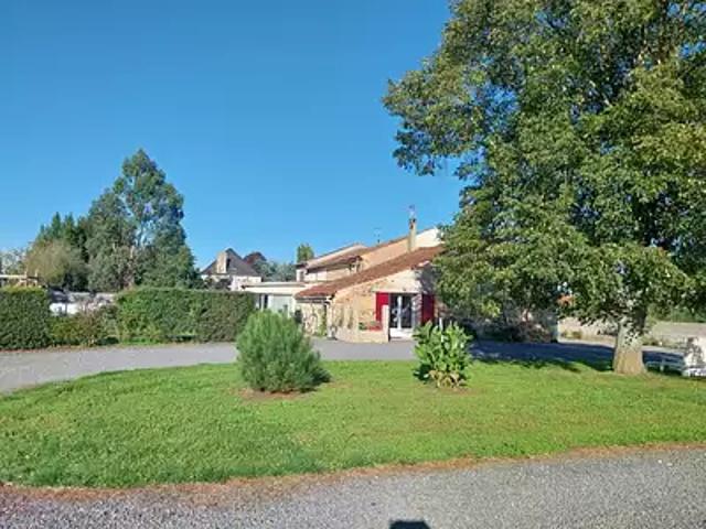 Millac 86150 Achat / Vente maison 7 pièces t7 au dernier étage parking
