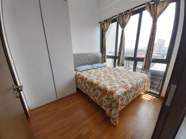 Millage Condominium For Rent, $3,200, 1 Bed 1 Bath 420 sqft $7.62 psf