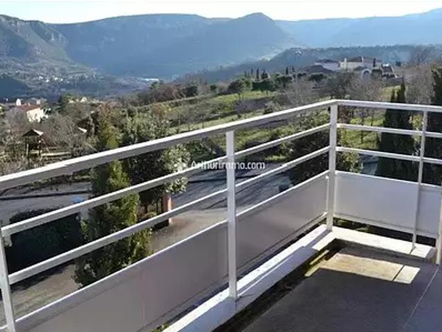 Millau 12100 Location appartement 2 pièces t2
