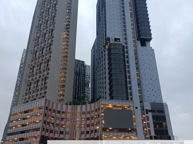 Millerz Square
