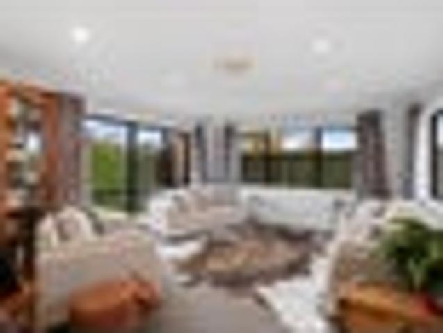 Millfield Masterpiece With 2nd Dwelling