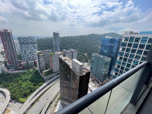 Million Dollar View 1500sf Office Empire City Crown Tower E