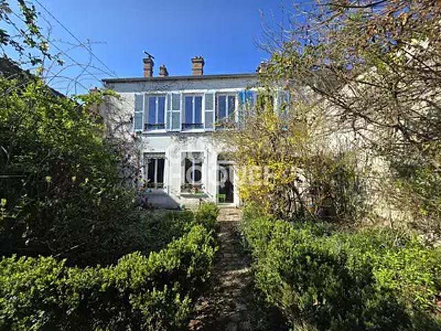 Milly la Forêt 91490 Achat / Vente maison 6 pièces t6 au dernier étage