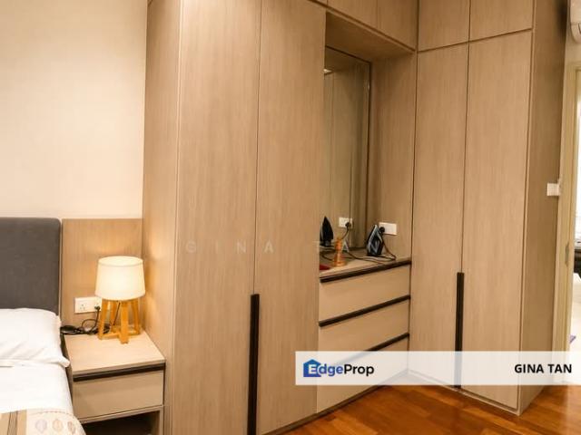 Mira Residence
