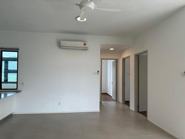 Mira Residence Partially Furnished At Tanjung Bungah Tenby