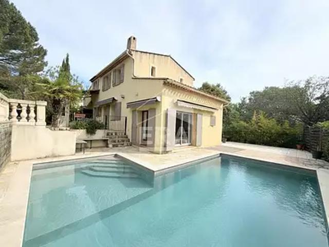 Mirabeau 84120 Achat / Vente maison 6 pièces t6
