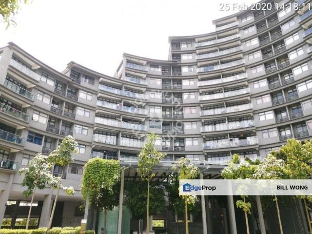 Mirage By The Lake Condominium