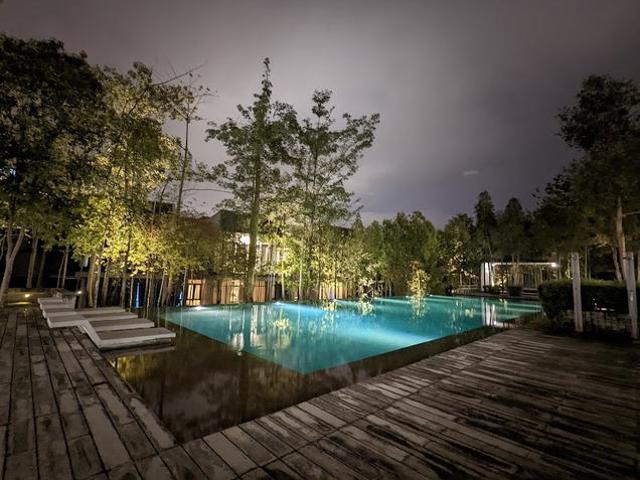 Mirage By The Lake Cyberjaya Big size unit2 BedroomsFully Furnish