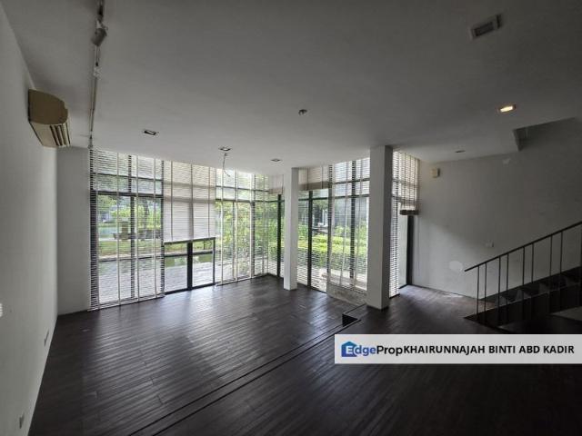Mirage By The Lake @ Perdana Lakeview West