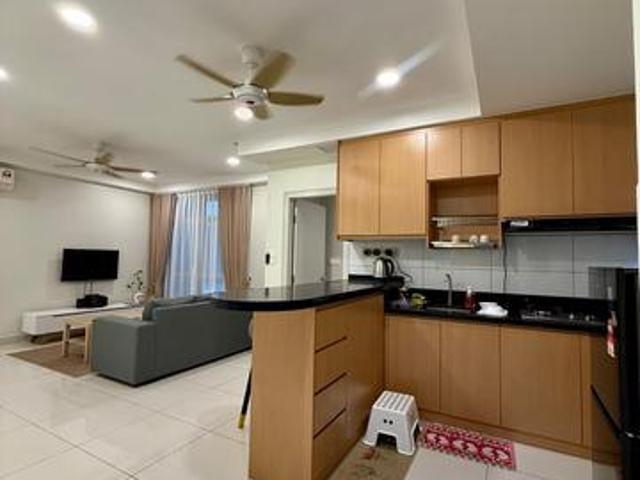 Mirai Residences cheap 3 rooms fully furnished v 2 airconds near KTM