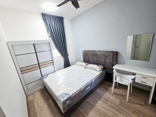 Mirai Residences FULLY FURNISH 3 ROOM 10 Mins WALK To KTM Kajang 2