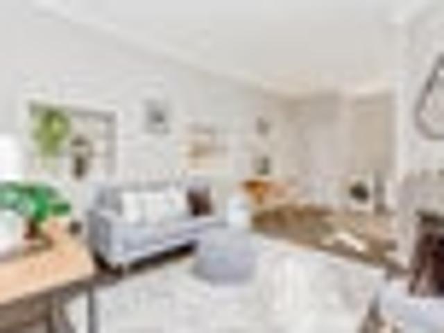 Miramar, 1 bedroom, $440 pw