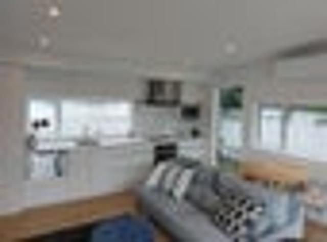 Miramar, 1 bedroom, $615 pw