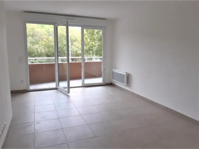 Miramas Appartement 2 pièces 48.5 m²
