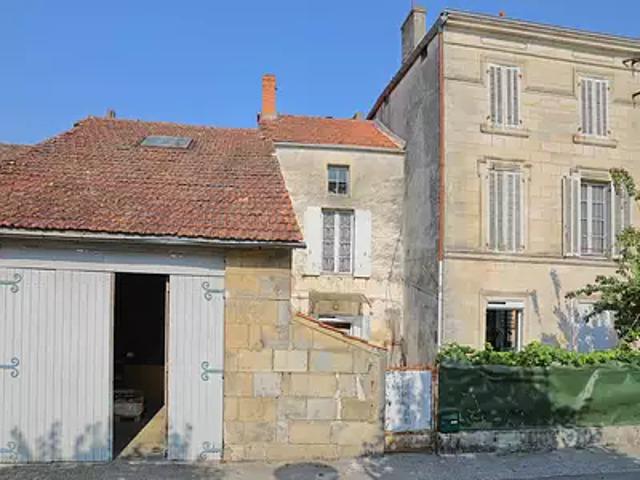 Mirambeau 17150 Achat / Vente immeuble
