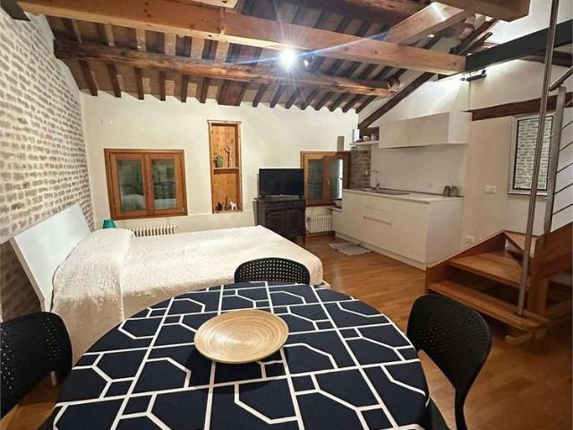 Mirano, esclusivo loft in piazza