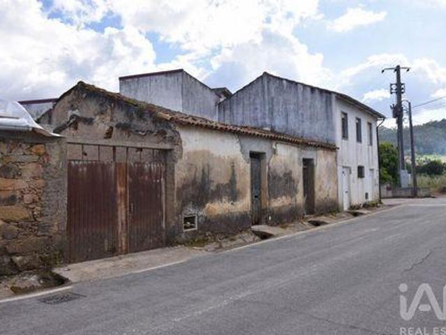 Miranda Do Corvo Coimbra 102311742