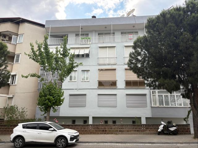 Miray Emlaktan Cumhuriyet Mahallesinde Satılık 3+1 Daire
