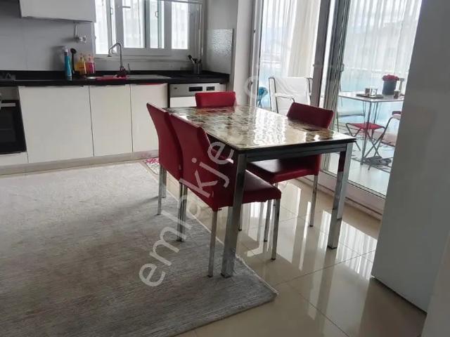 Miray Emlaktan Flora Cityde Doğalgazlı Havuzlu Geniş 3+1 Daire