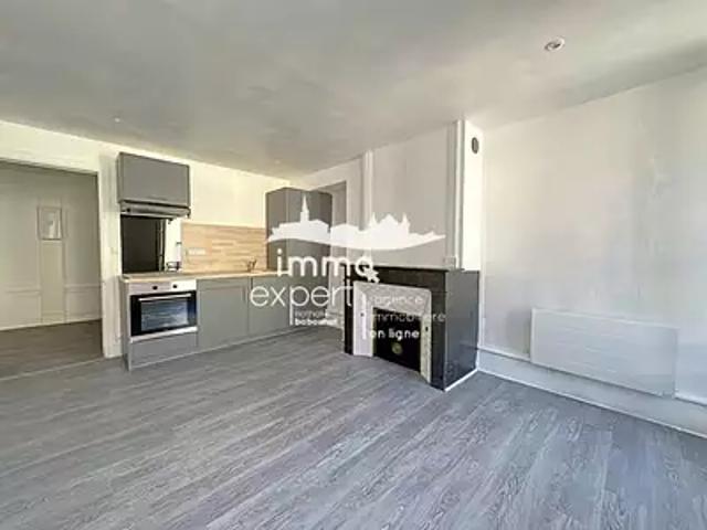 Mirecourt 88500 Location appartement 3 pièces t3 au dernier étage
