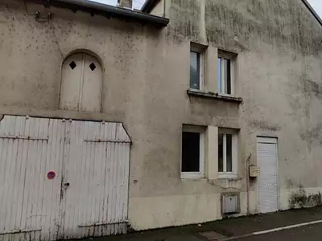 Mirebeau sur Bèze 21310 Location maison 3 pièces t3 au dernier étage