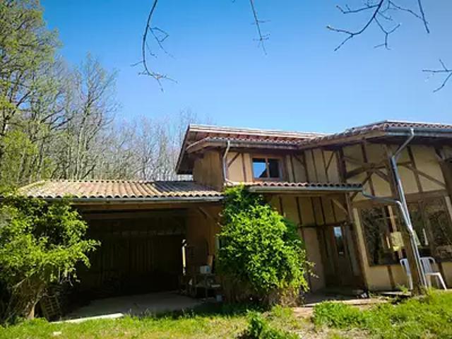 Mirepoix 09500 Achat / Vente divers 5 pièces terrasse cave