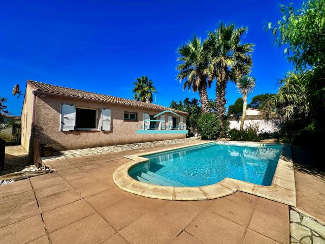 Mireval hérault, Villa T4 plain pied sur 692m2 de terrain avec piscine