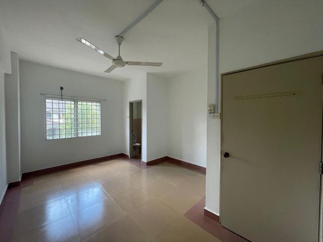Miro Residence Bangi Kajang with 1300 sf next ioi city mall