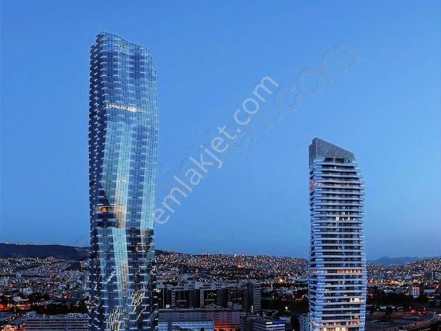 Mistral İzmir Deniz Manzaralı 2+1 Satılık