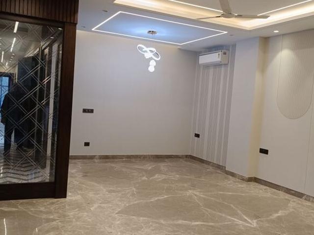 Mishra Property 4 Bedroom 333 Sq. Yd. Builder Floor in Friends Colony Delhi Listing ID: #10165