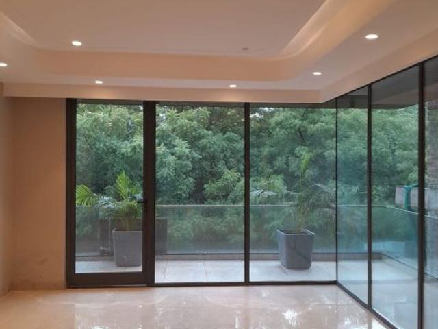 Mishra Property 6 Bedroom 270 Sq. Yd. Independent House in Friends Colony Delhi Listing ID: #10210