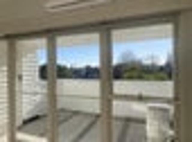 Mission Bay, 1 bedroom, $500 pw
