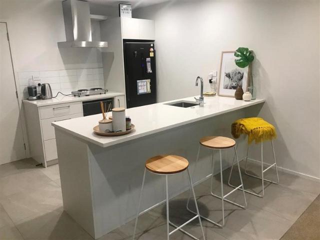 Mission Bay, 2 bedrooms