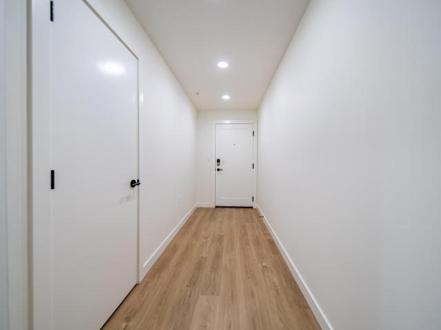 Mission Flats B Iris [object Promise] for Rent