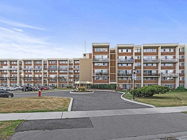Mississauga Condo Apartment For Sale