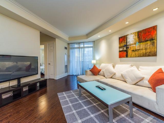 Mississauga Furnished Condo for Rent at Grand Ovation Gorgeous 2 Bedroom, 2 Bathroom with Balcony and Grand City Views