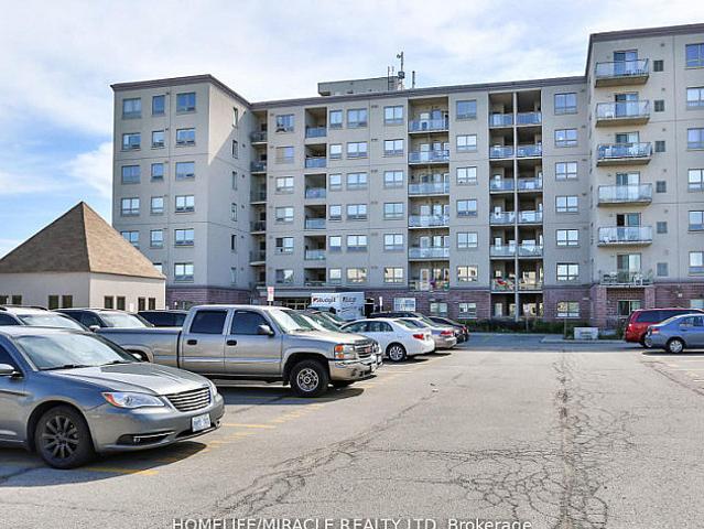 Mississauga Living 2+1 Bdrm 2 Bth Goreway And Morning Star Dr