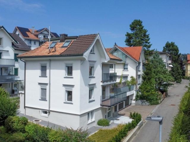 Mitten in Rotmonten Einfamilienhaus mit Terrasse
