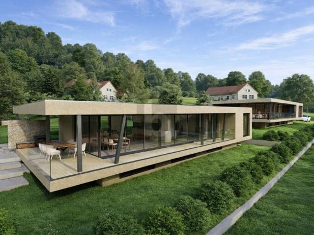 MIT ATRIUM, SÜDHANGLAGE UND FLEXIBLEM GRUNDRISS