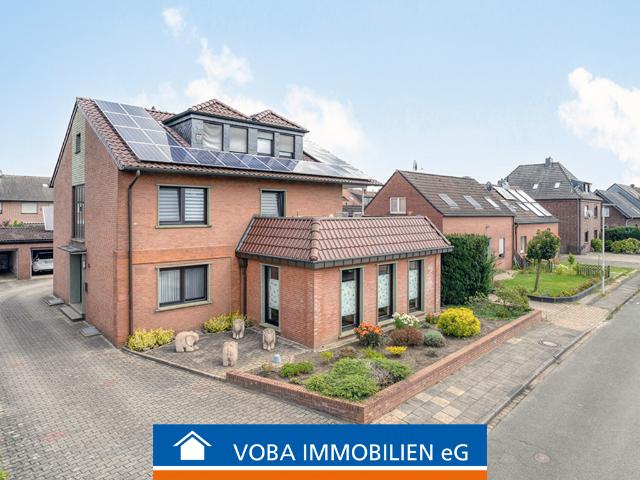 Mit Swimmingpool und Photovoltaik!