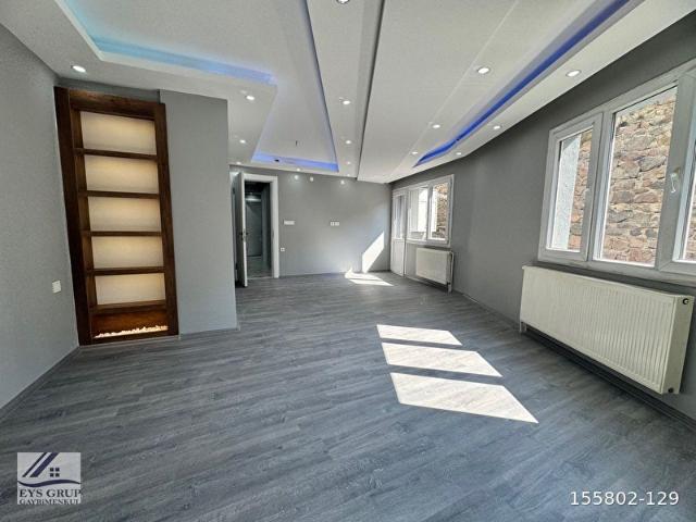 Mithatpaşa Cad Ykn. 3+1 Köşe Arakat 130m2 Asansörlü Lüks Satılık