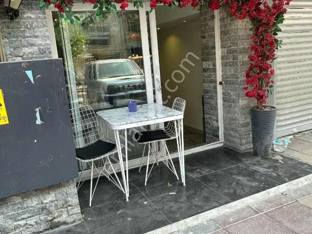 Mithatpaşa Cadde Üzeri 55 M2 Merkezi Konumda Kiralık Dükkan