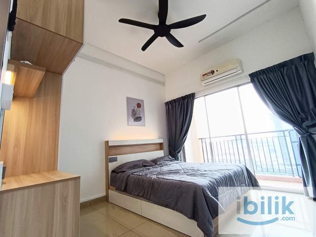 Mix Cozy Middle Room | WiFi Included | Near MRT Tmn Connaught