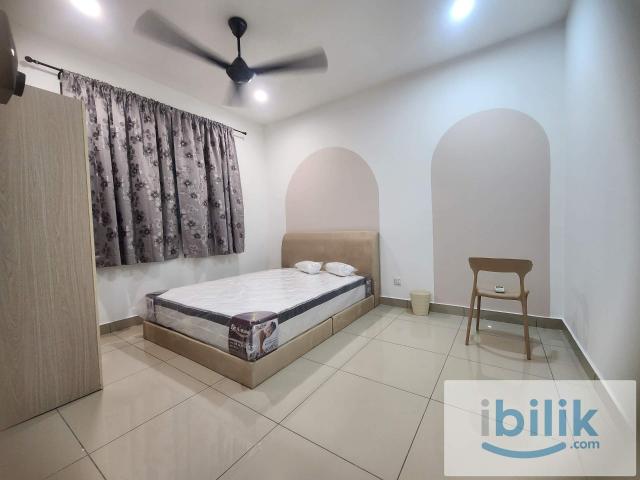 Mix Gender Unit Medium Bedroom For Rent @ Seksyen 22 Shah Alam