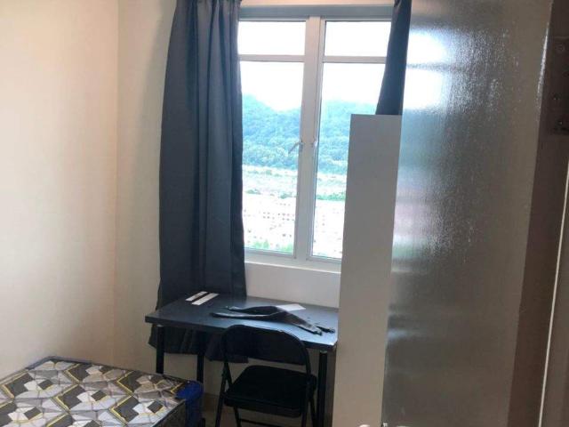 MIX UNIT Medium Small Room for rent @ Damansara Damai