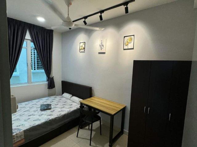 MIX UNIT Medium Room for rent @ Residence Suasana Damansara Damai